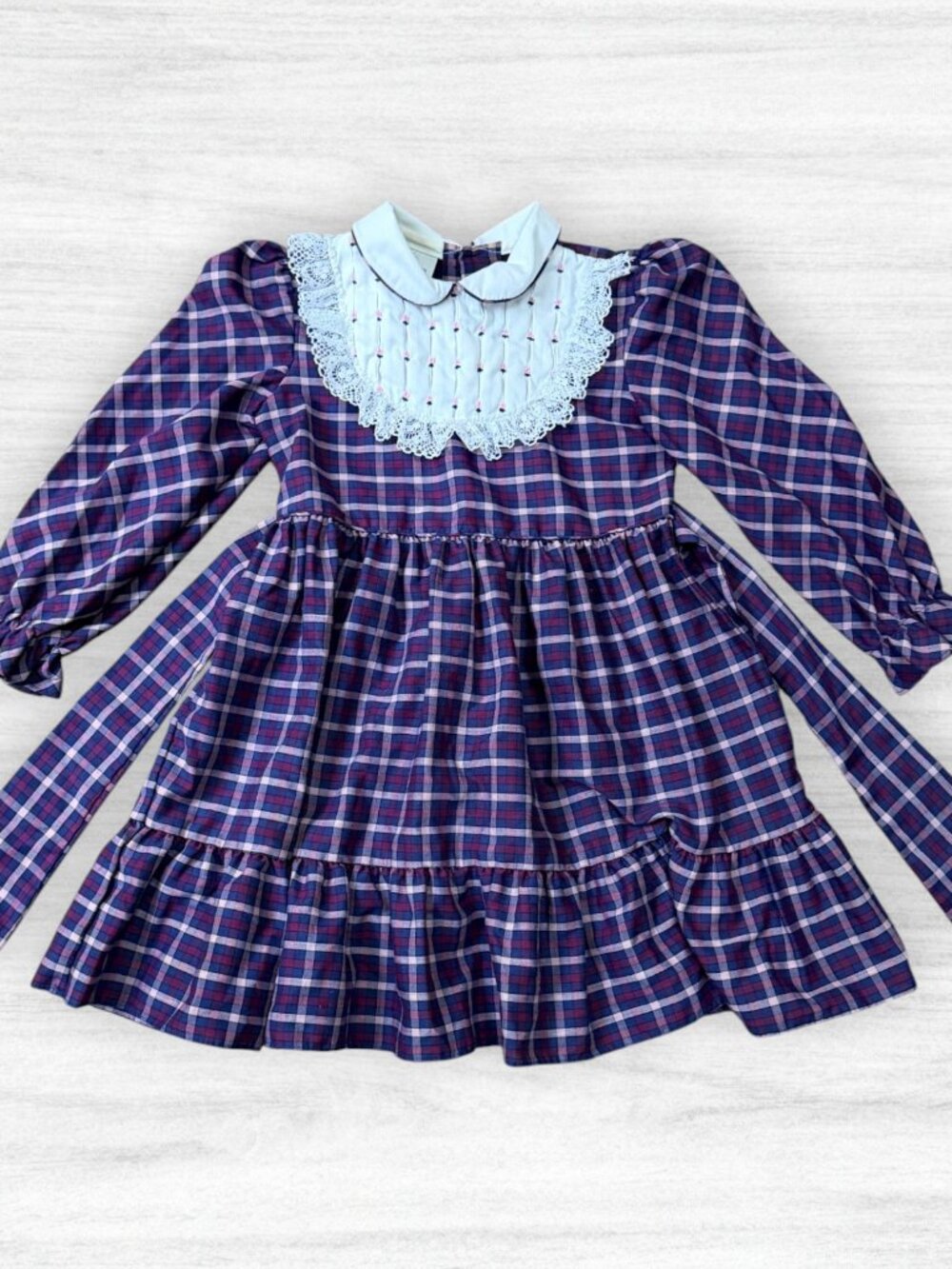 Vintage 80s Polly Flinders Hand Smocked Plaid Dress Girls 5 Heirloom Lace Collar